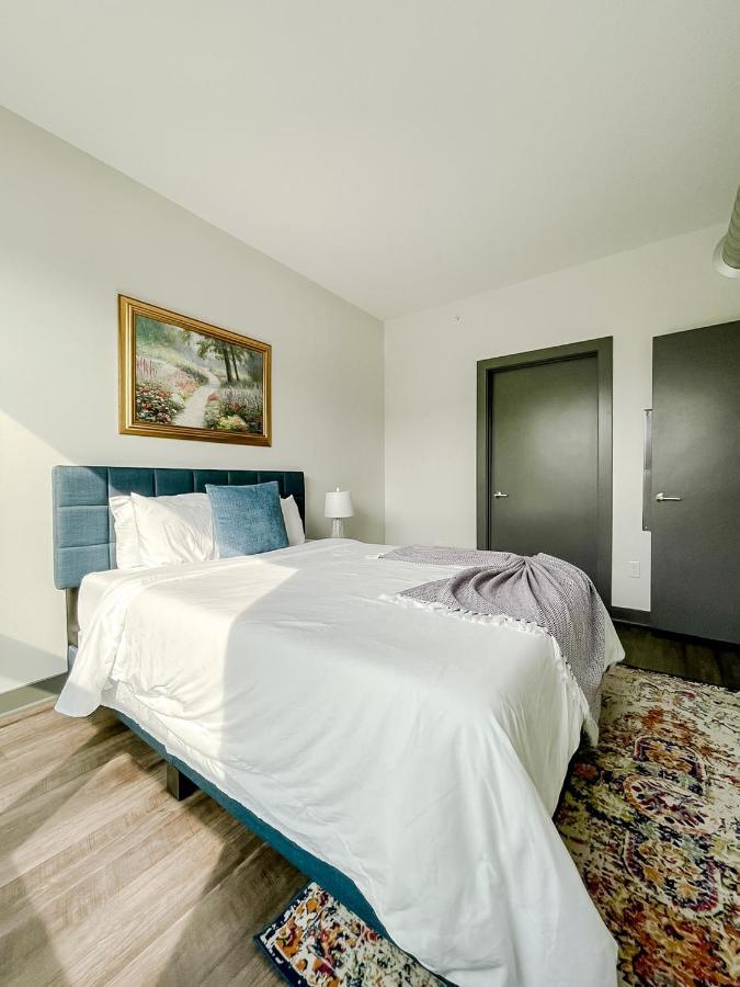 Sleepover 1Bd 1Ba Des Moines Apartments Ngoại thất bức ảnh