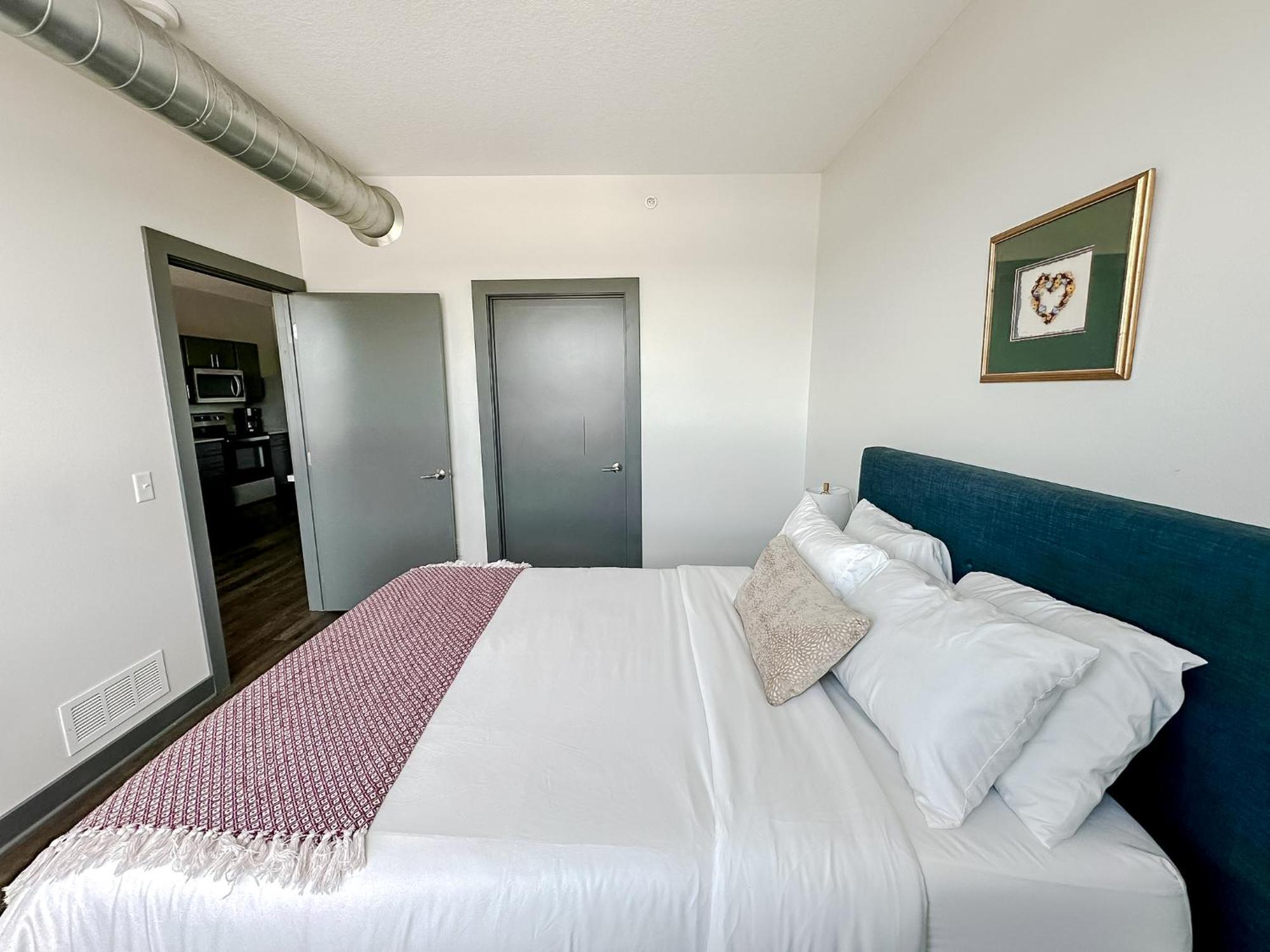 Sleepover 1Bd 1Ba Des Moines Apartments Ngoại thất bức ảnh