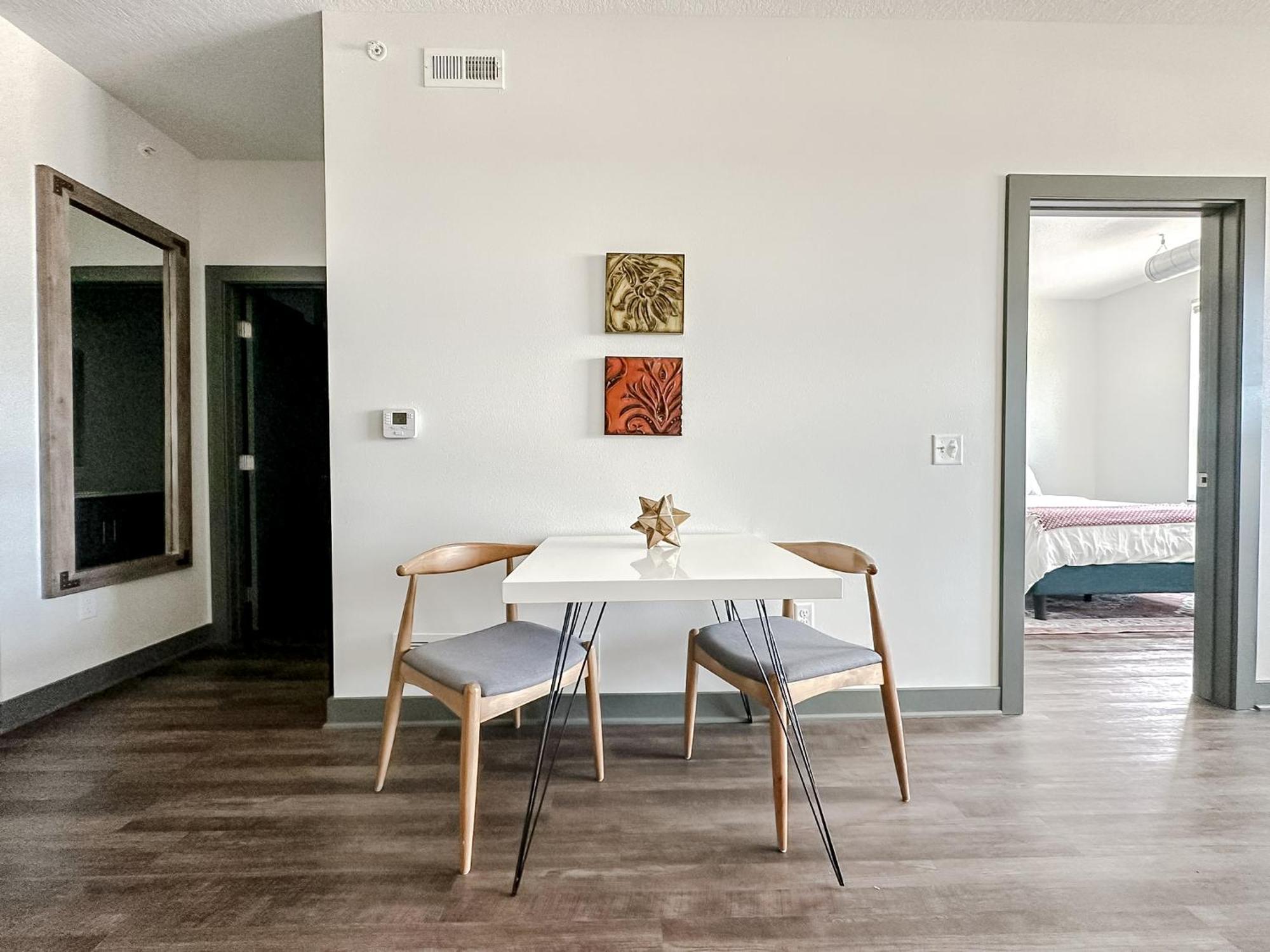 Sleepover 1Bd 1Ba Des Moines Apartments Ngoại thất bức ảnh