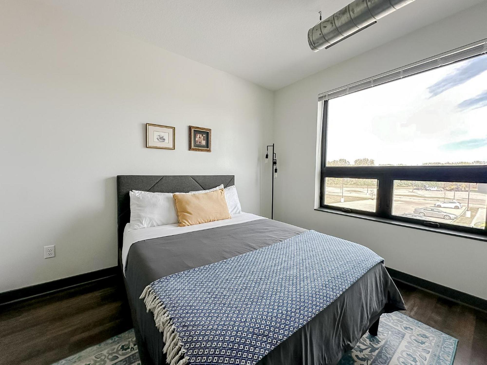 Sleepover 1Bd 1Ba Des Moines Apartments Ngoại thất bức ảnh